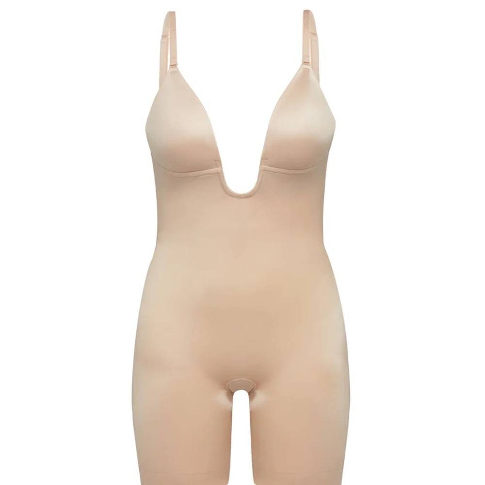 NWT Spanx Low Back mid thigh body suit
